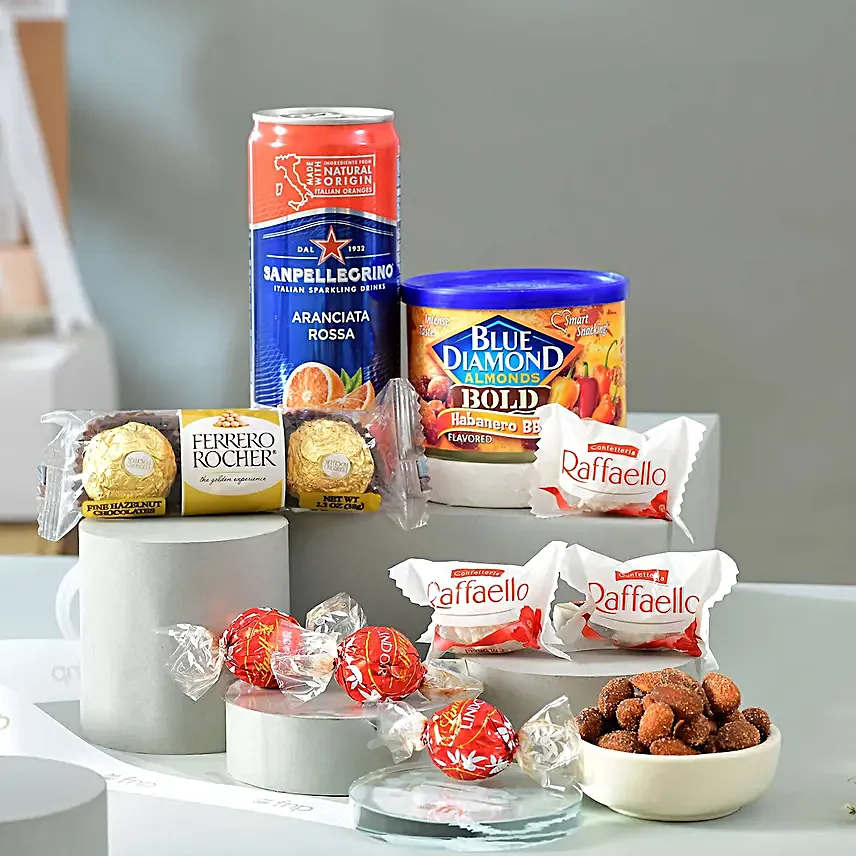 Sparkling Snack Time Gift Hamper