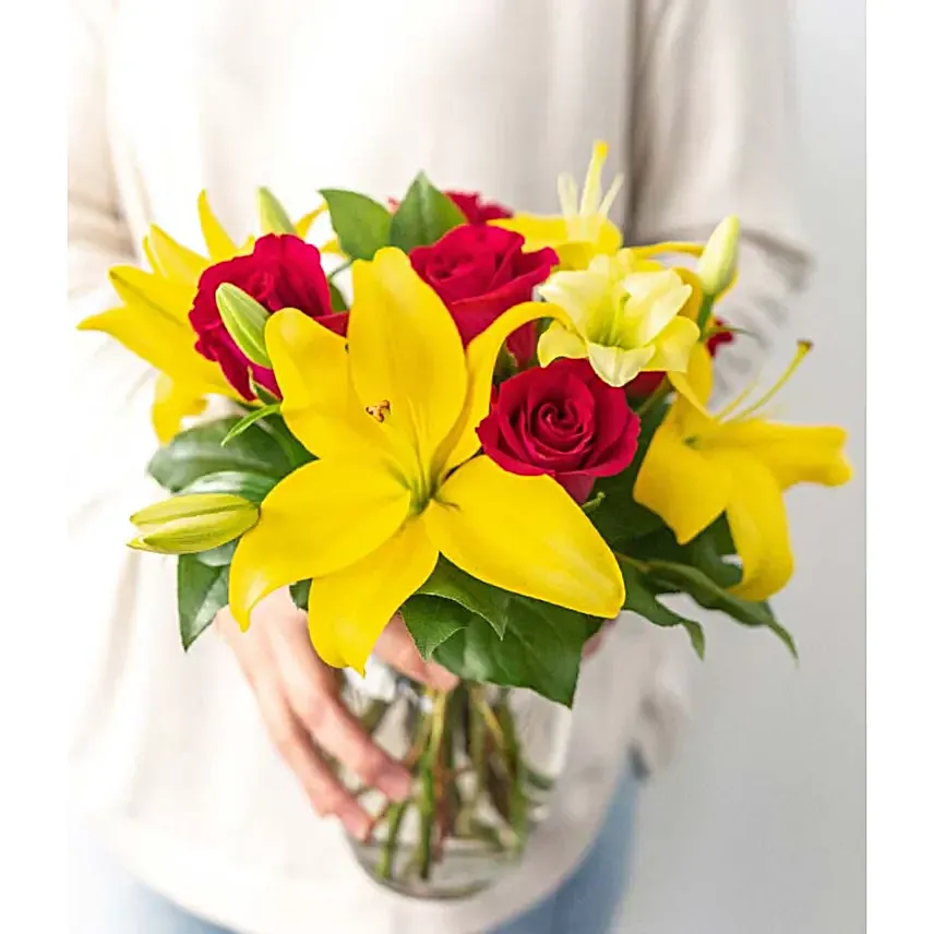 Strawberry Lemonade Rose N Lily Bouquet Regular