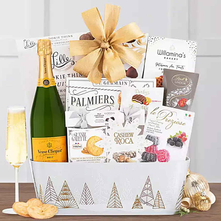 Veuve Clicquot Champagne And Treats New Year Hamper
