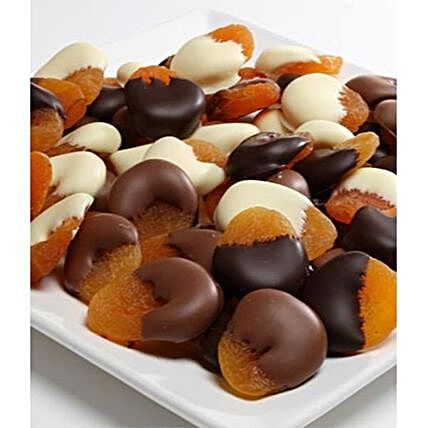 Apricots Dipped In Chocolate
