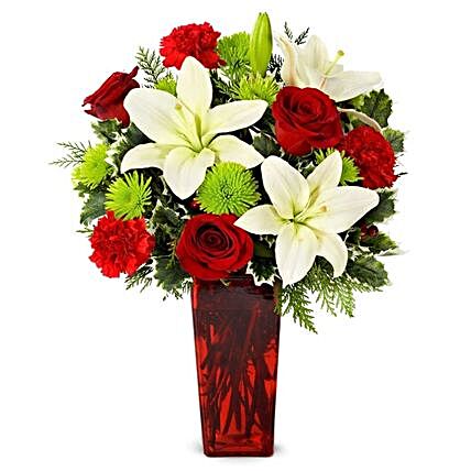 Gleaming Christmas Wishes Bouquet