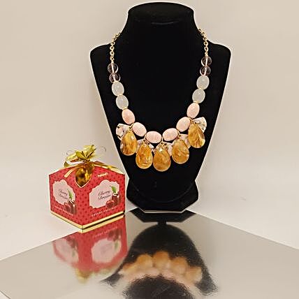Beaded Necklace And Pralines Gift Set