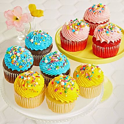 Assorted Flavourful Cup Cakes 6:Cup Cakes for USA