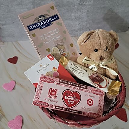 V Day Special Teddy And Assorted Chocolates Hamper:Send Teddy Day Gifts to USA