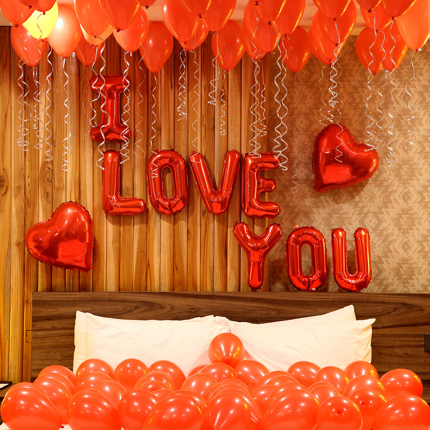 palo Útil Increíble Buy/Send Romantic Red Themed Love You Balloon Decorations Online- FNP