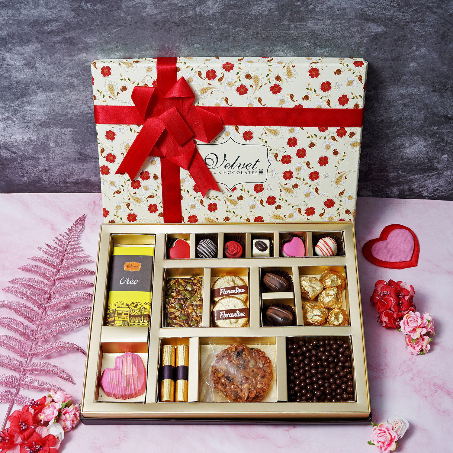 Buy/Send Surprise Chocolatey Wishes Box Online- FNP