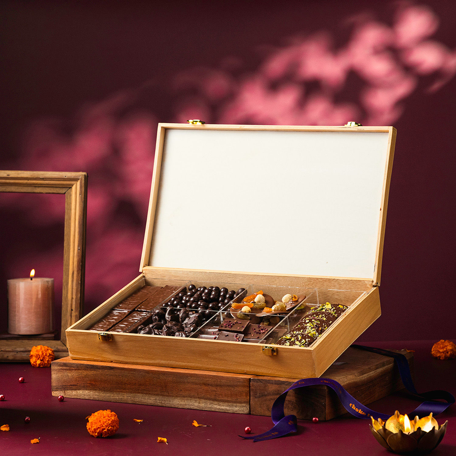 Buy/Send Chokola Treasure Premium Wooden Box Hamper Online- FNP