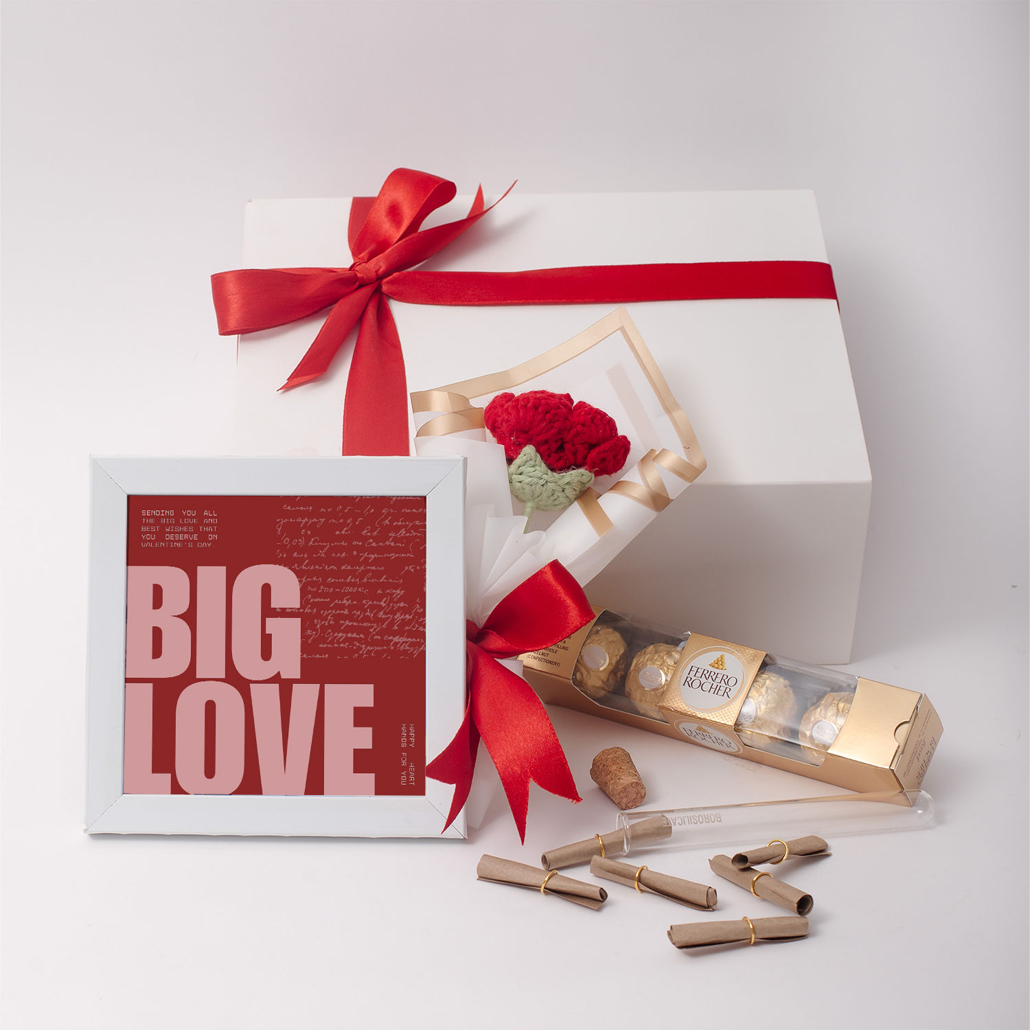 Buy/Send Love In A Box For Valentine Online- FNP